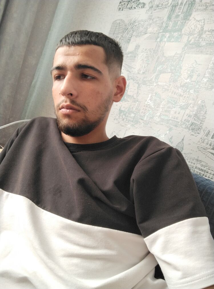  deleted,   Roman, 21 ,   ,   