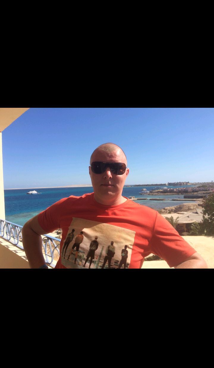  30967725  Alexey, 41 ,    