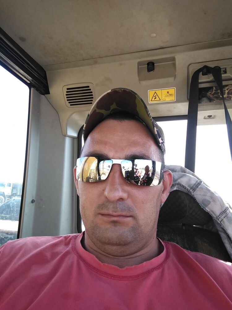  16945195  , 38 ,    