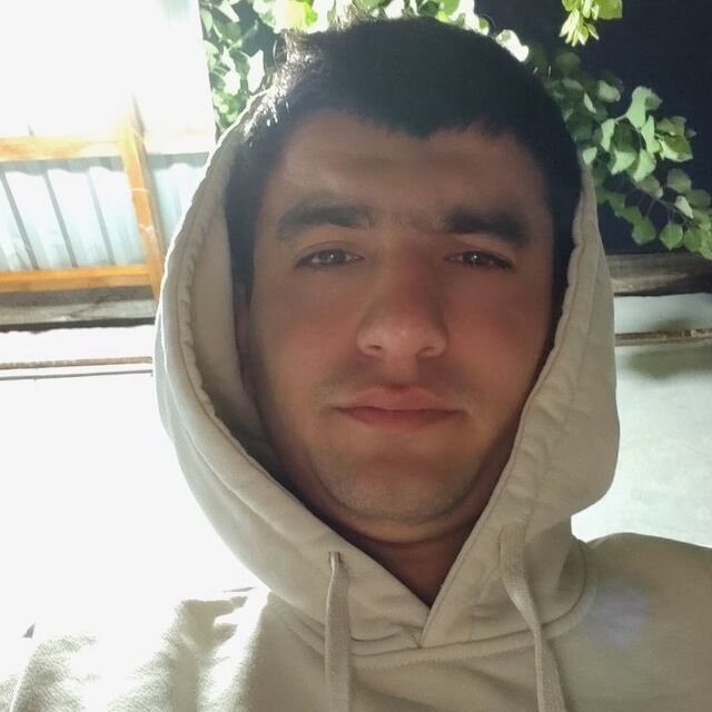  ,   Amir, 32 ,   ,   , c 