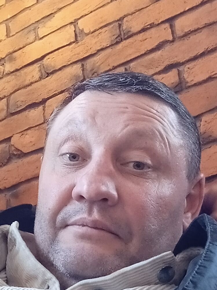  ,   Pavel, 45 ,   ,   
