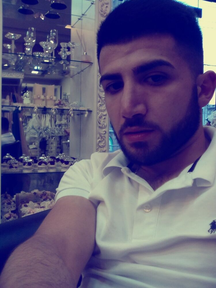  10036835  Edgar, 33 ,    