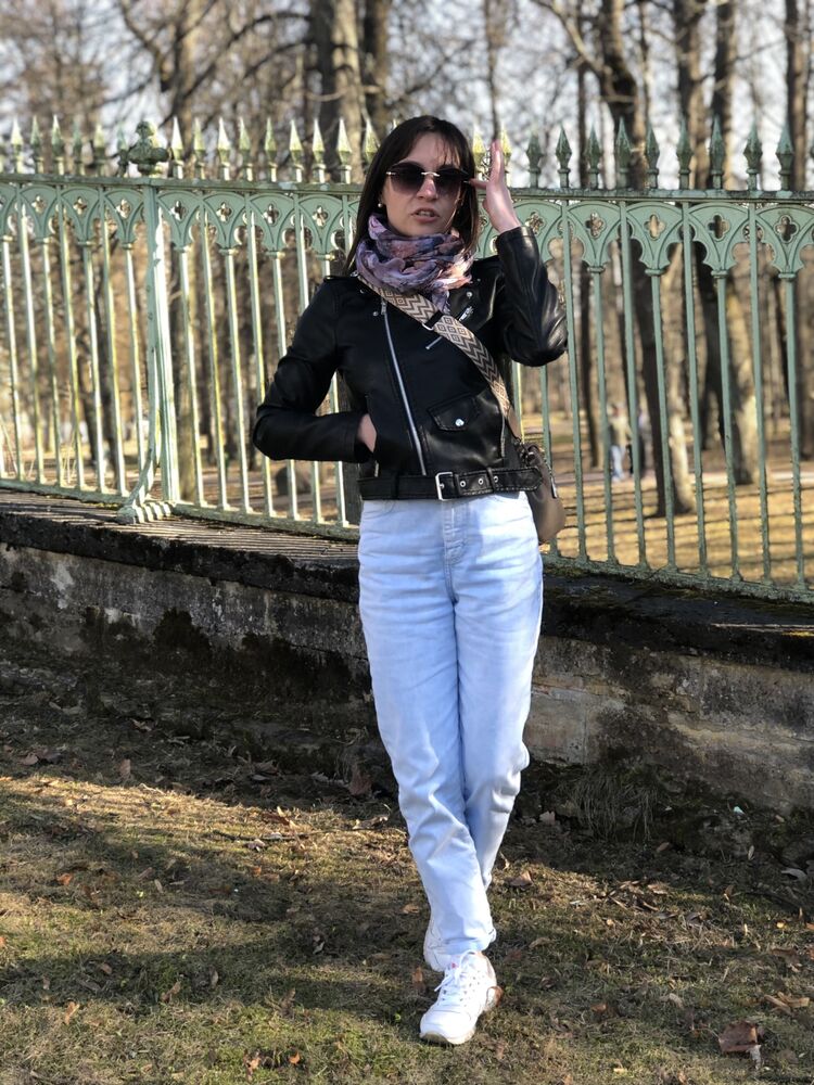  -,   , 33 ,   ,   