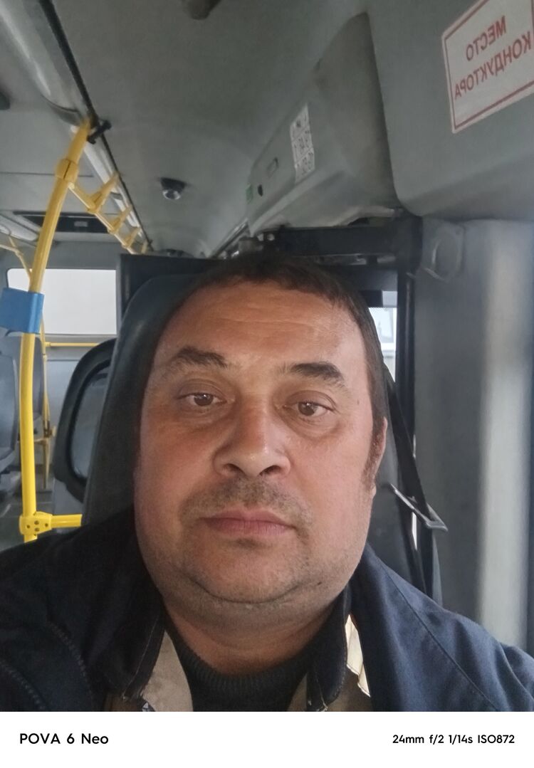 52746155  Andrey, 42 ,    