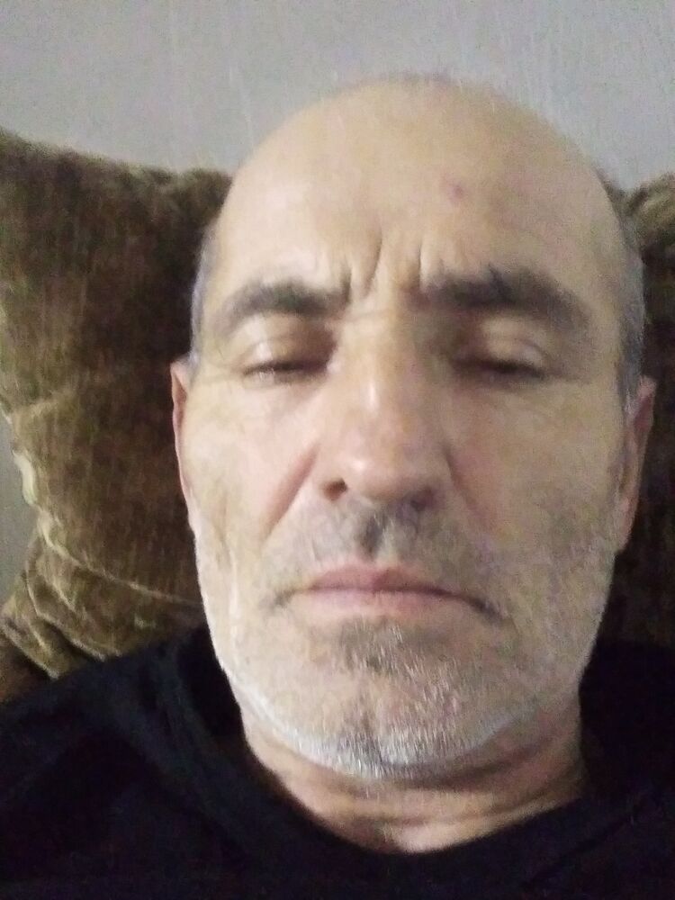  33052285  , 53 ,    