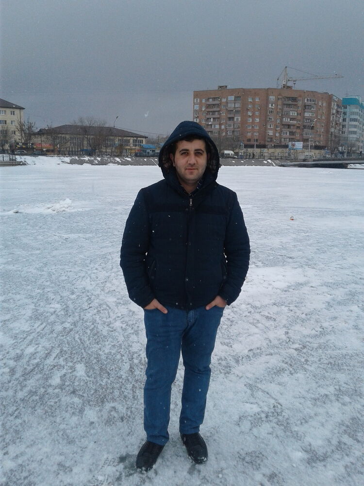  ,   Elnur, 37 ,   ,   , c 