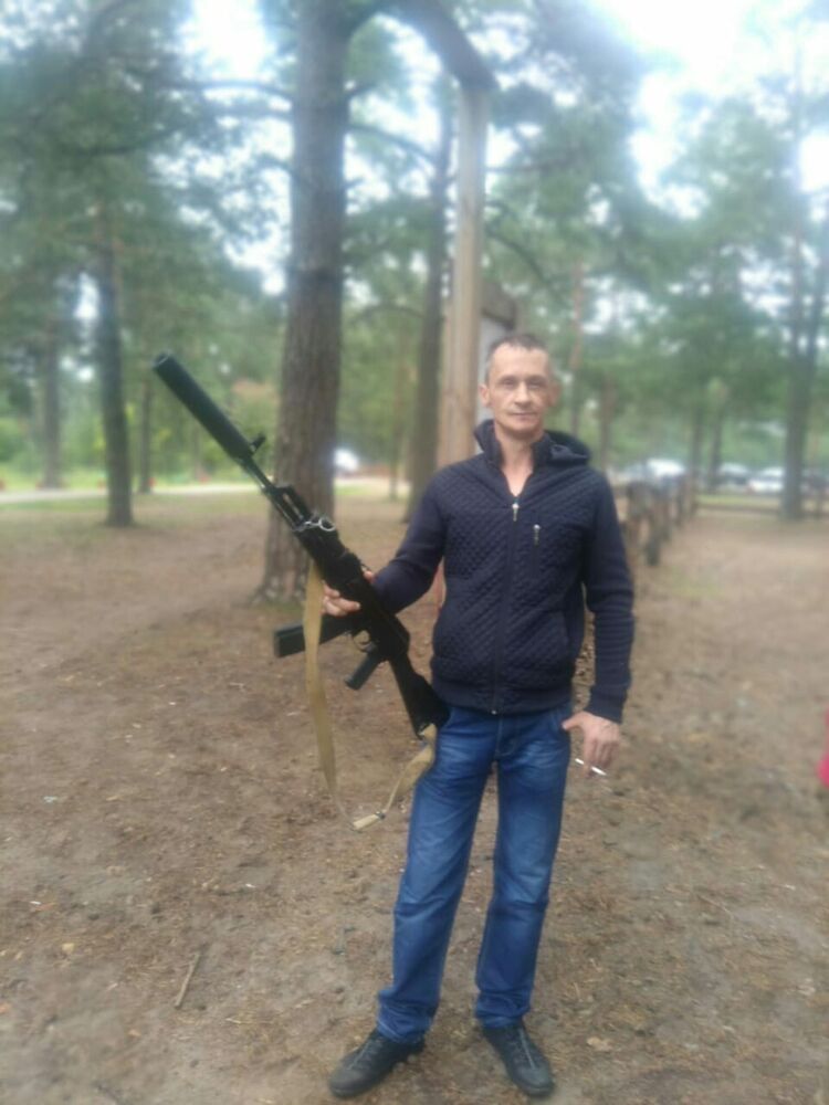  26490725  Bestman, 51 ,    