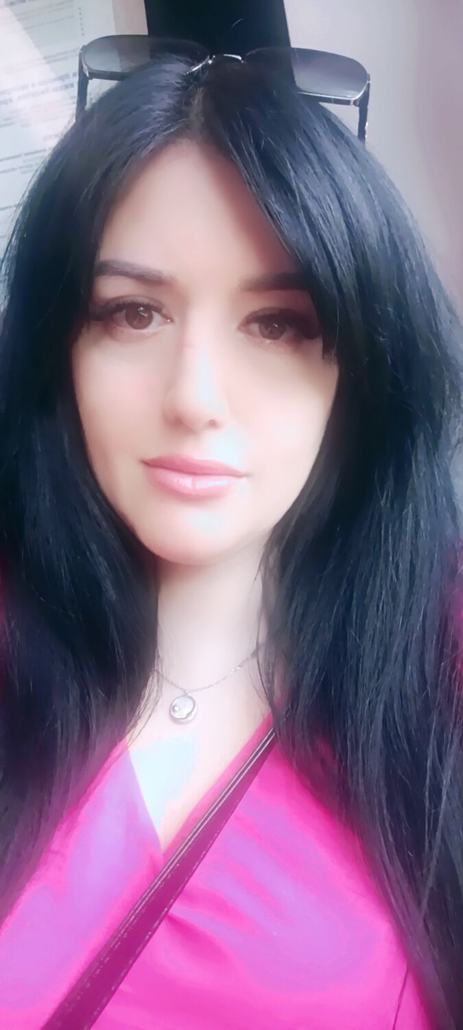  53419005  Elena, 39 ,    