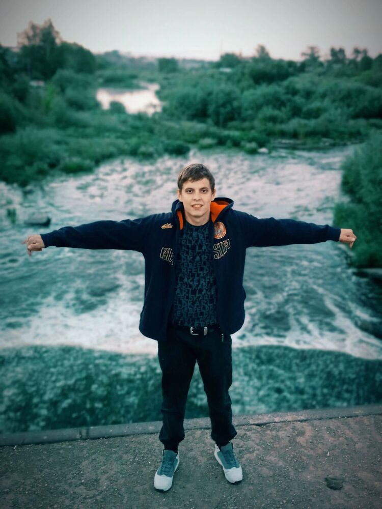 ���� 43952825 ����� Vlad, 1 ���, ���� ���������� � �������������