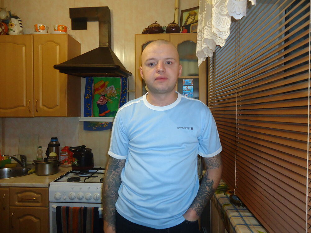  ,   Boris, 43 ,   ,   , c 