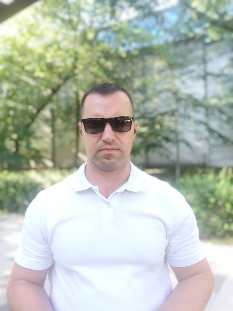  ,   Dima, 44 ,   ,   , c , 