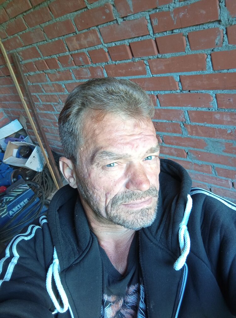  53095445  , 51 ,    