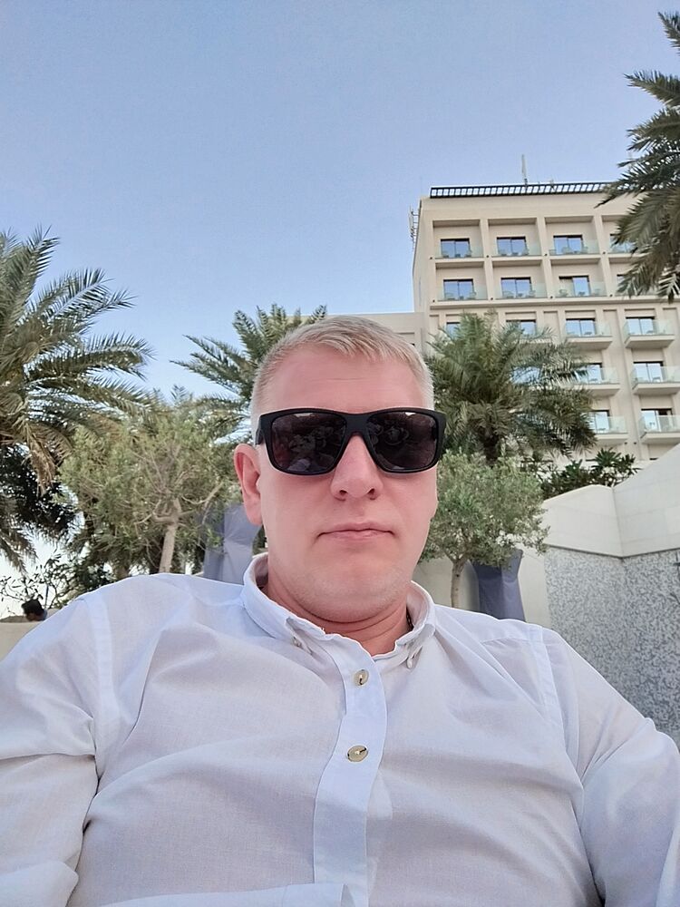  53489455  Dmitriy, 39 ,    