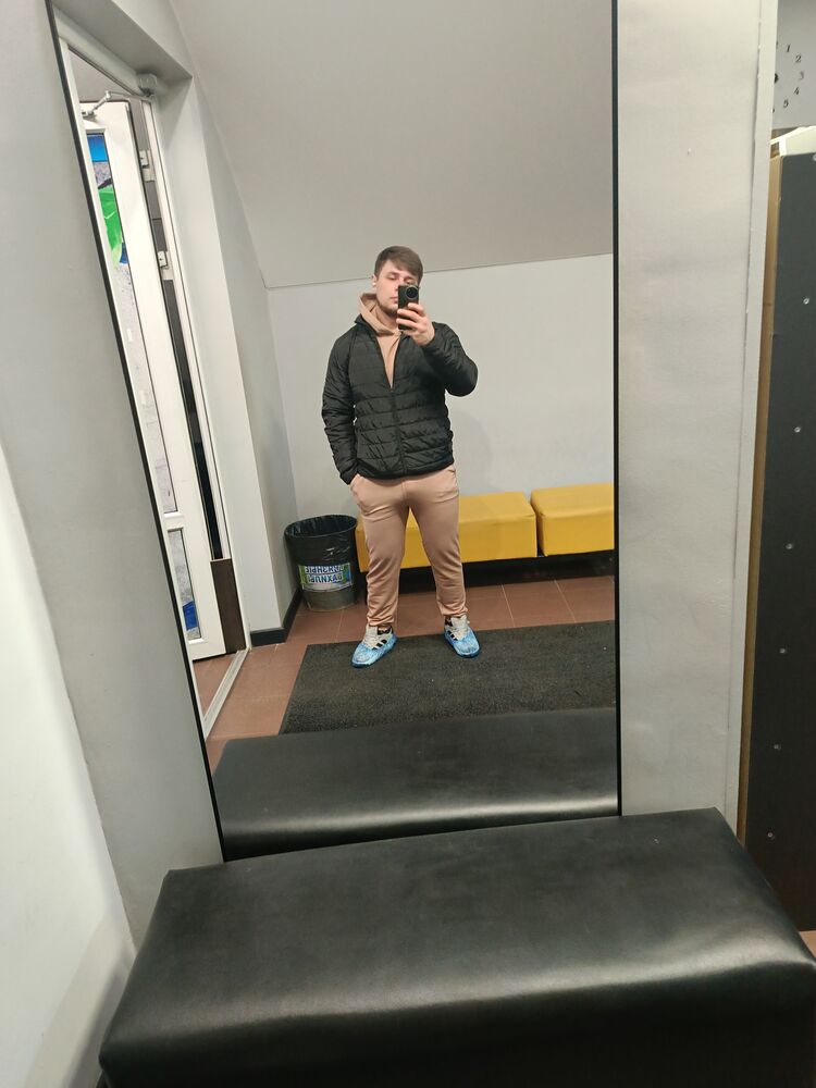  42087595  , 31 ,    