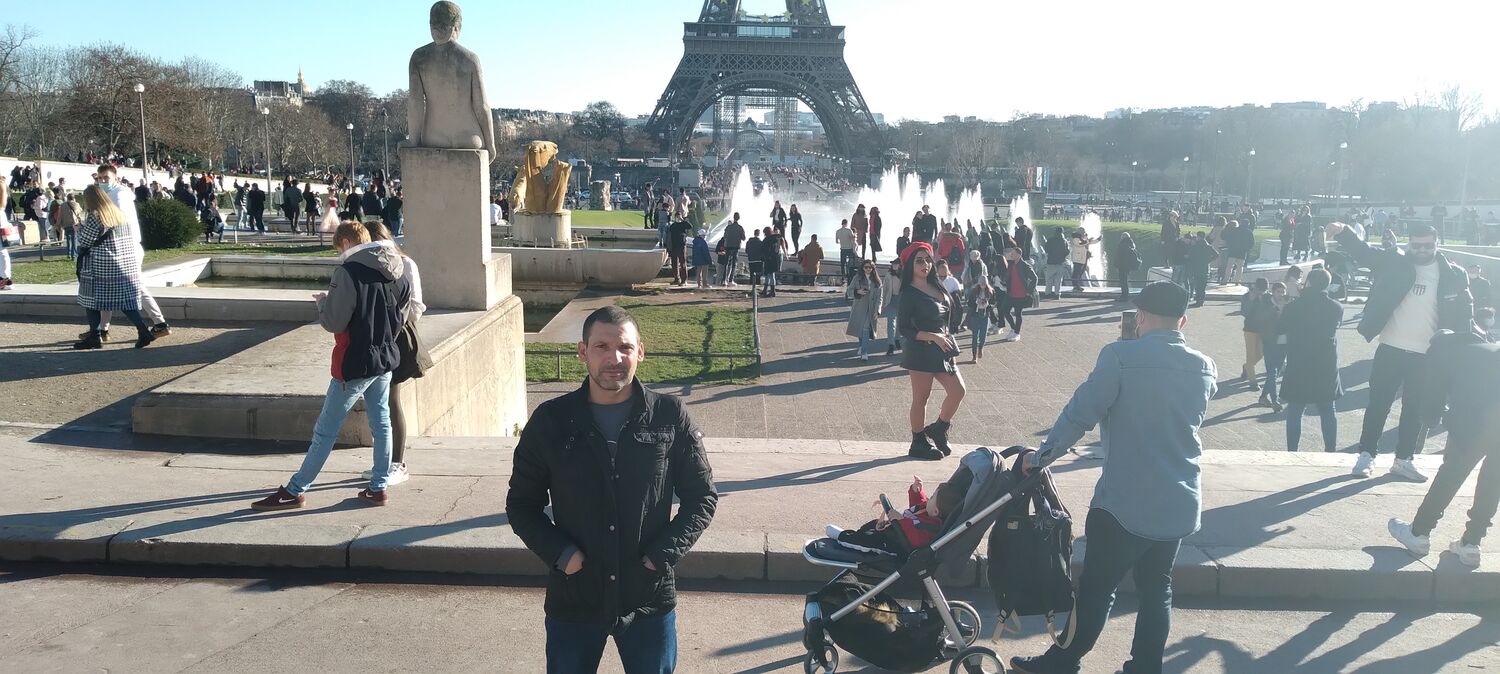  ,   Ivan, 41 ,   c 
