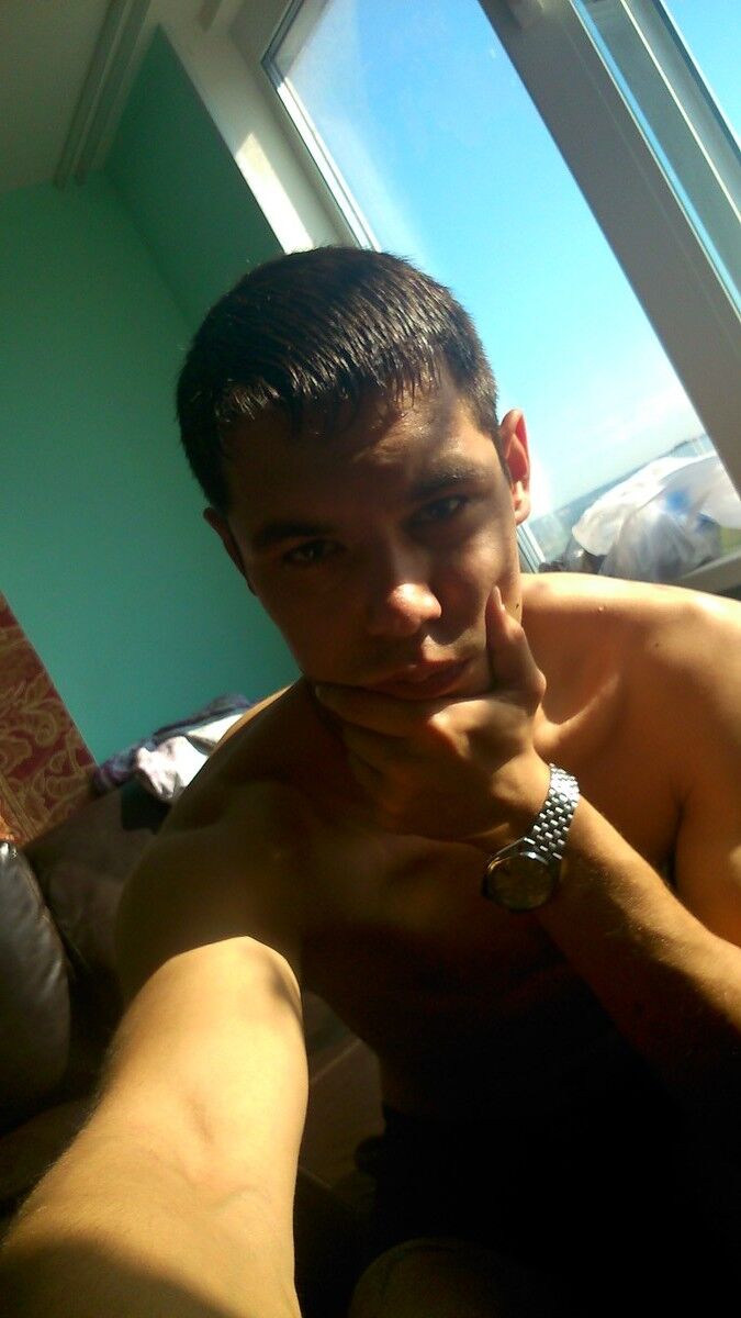  ,   Strong, 34 ,   ,   , c 