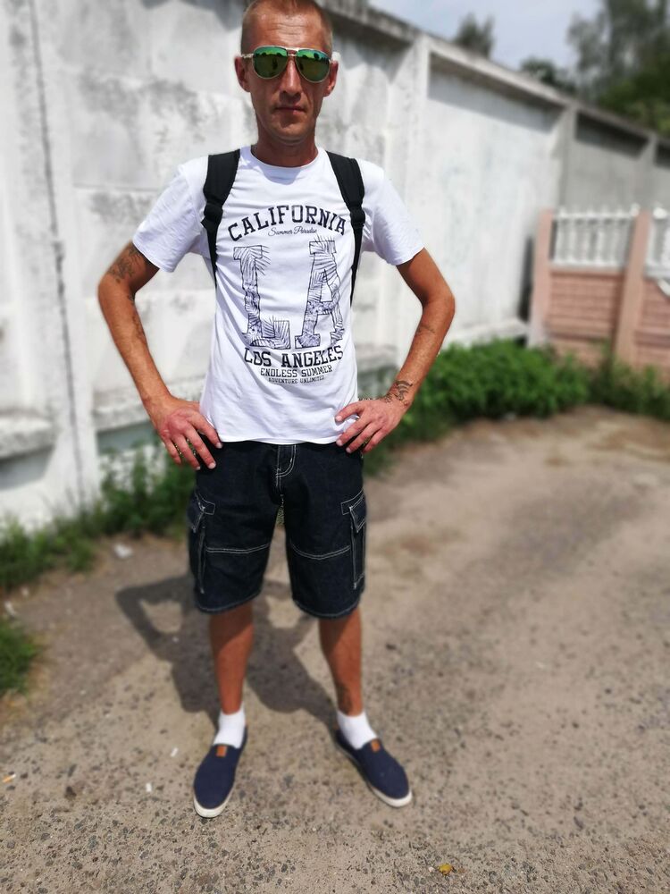  22707645  Vadim, 50 ,    