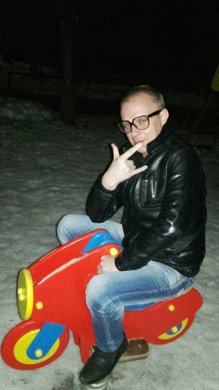  25844315  , 42 ,    