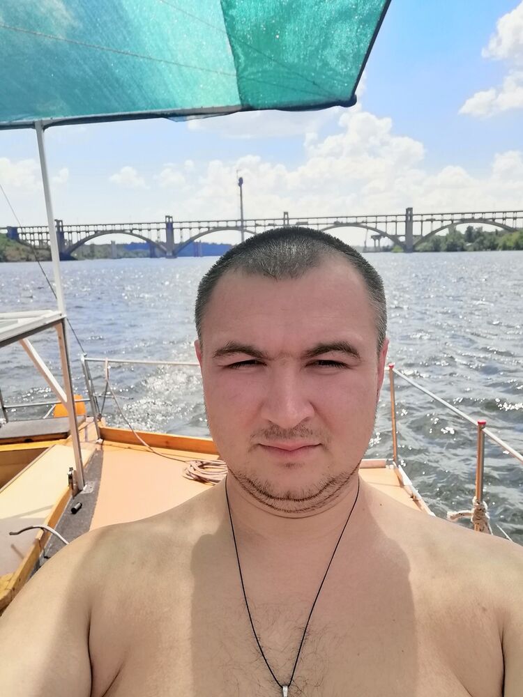 ���� 16776195 ������� ����, 37 ���, ���� ���������� � ���������