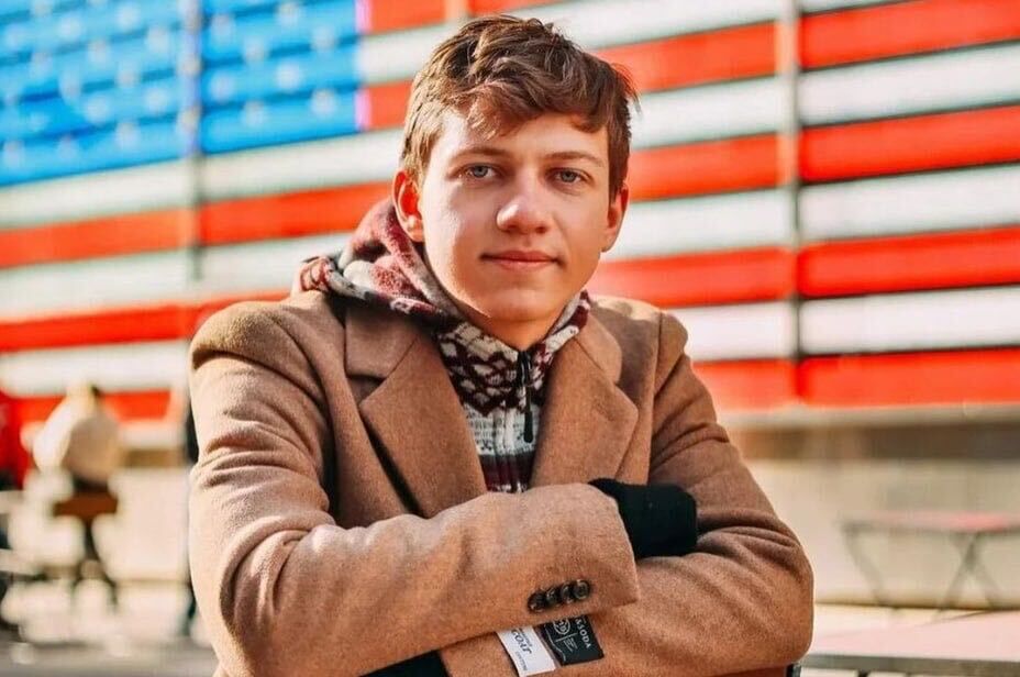 ���� 31221725 ������� �������, 27 ���, ���� ���������� � �������-��-����