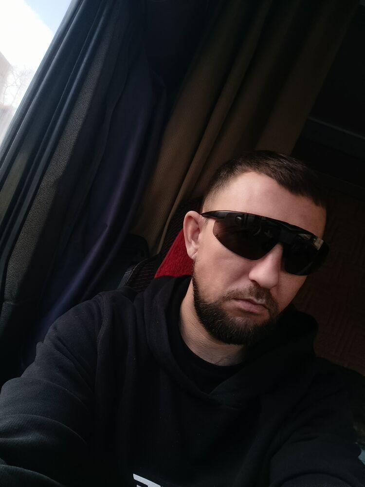  49430695  , 35 ,    