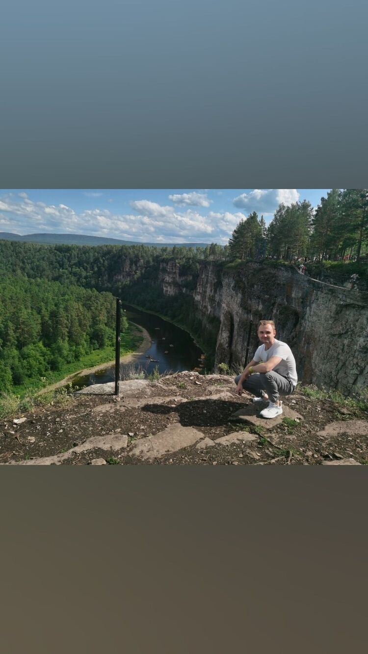  ,   Dmitrii, 25 ,   ,   , c 