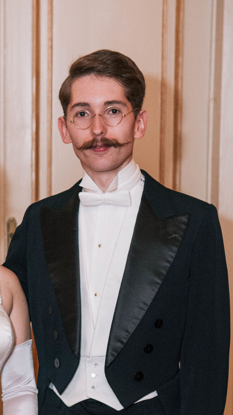 ���� 56116215 ����� Julien, 24 ����, ���� ���������� � ��������