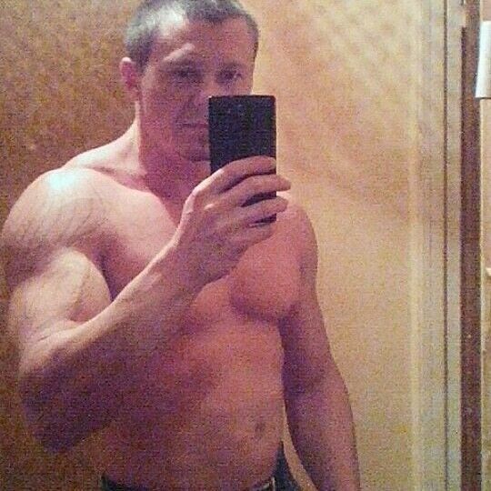  12027135  Aleksandr, 44 ,    