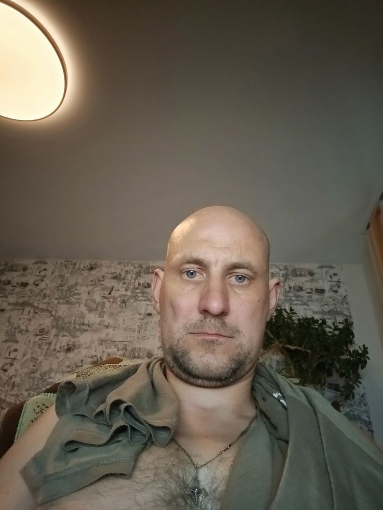  46375545  , 37 ,    