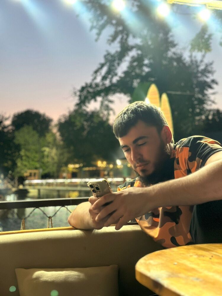  45947745  , 29 ,    