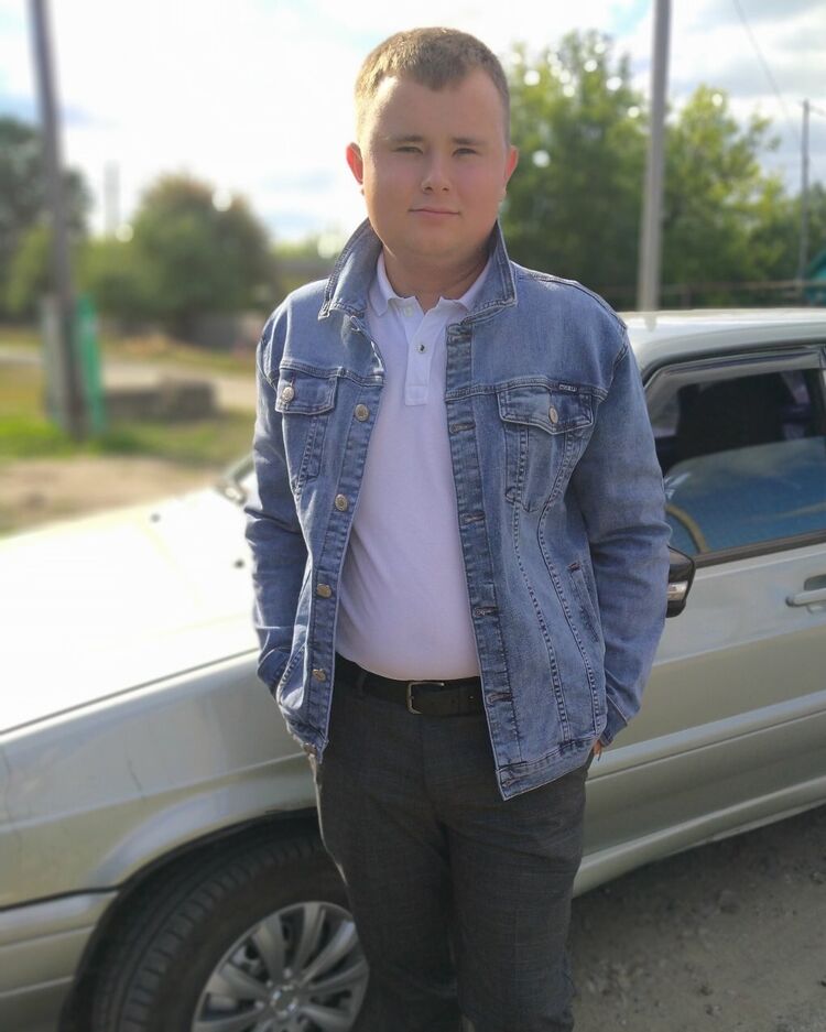  38953475  , 21 ,    