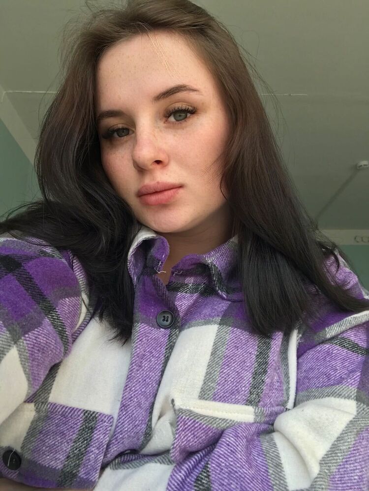  ,   Victoriya, 25 ,   ,   