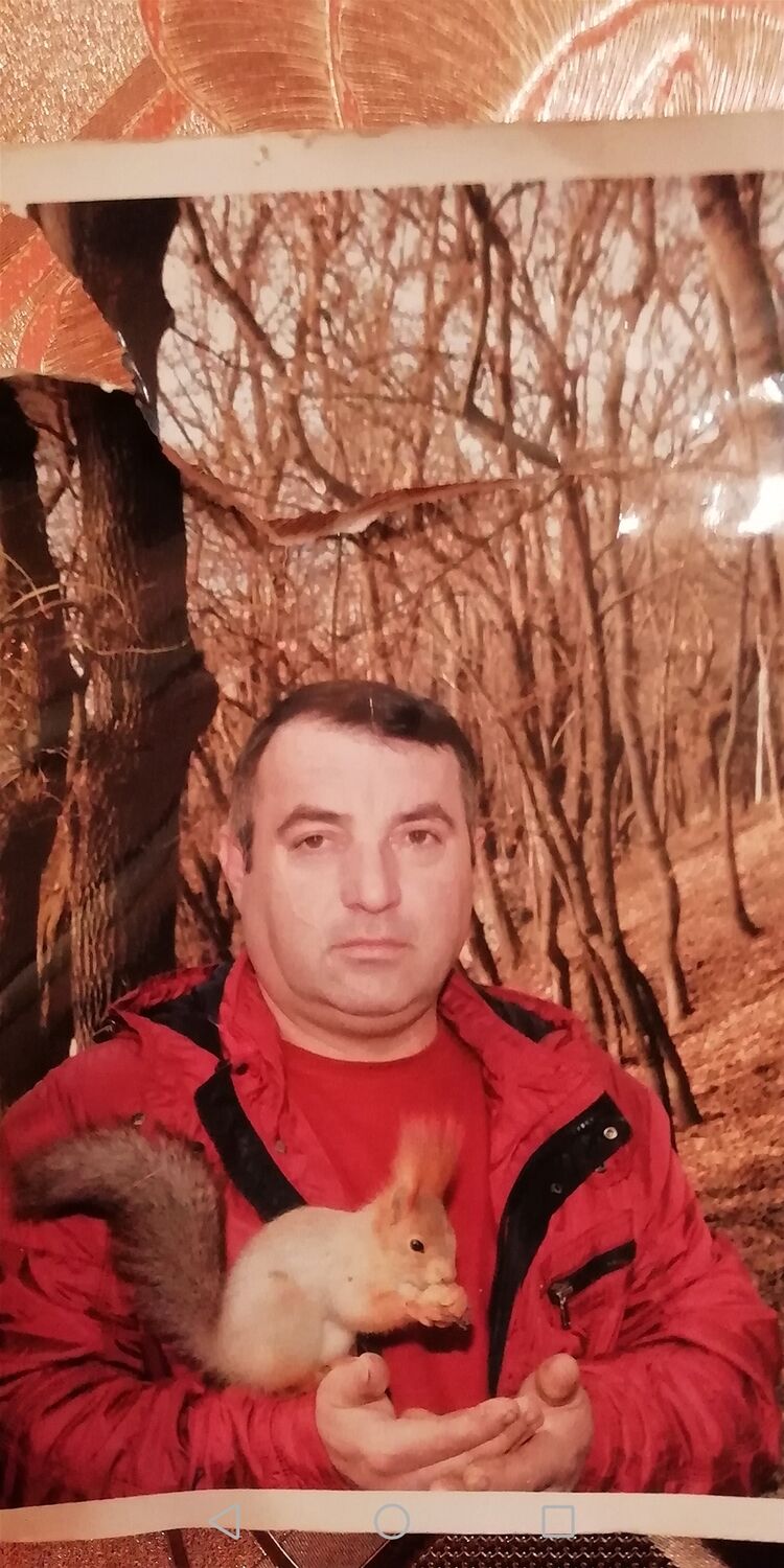  30505735  , 52 ,    