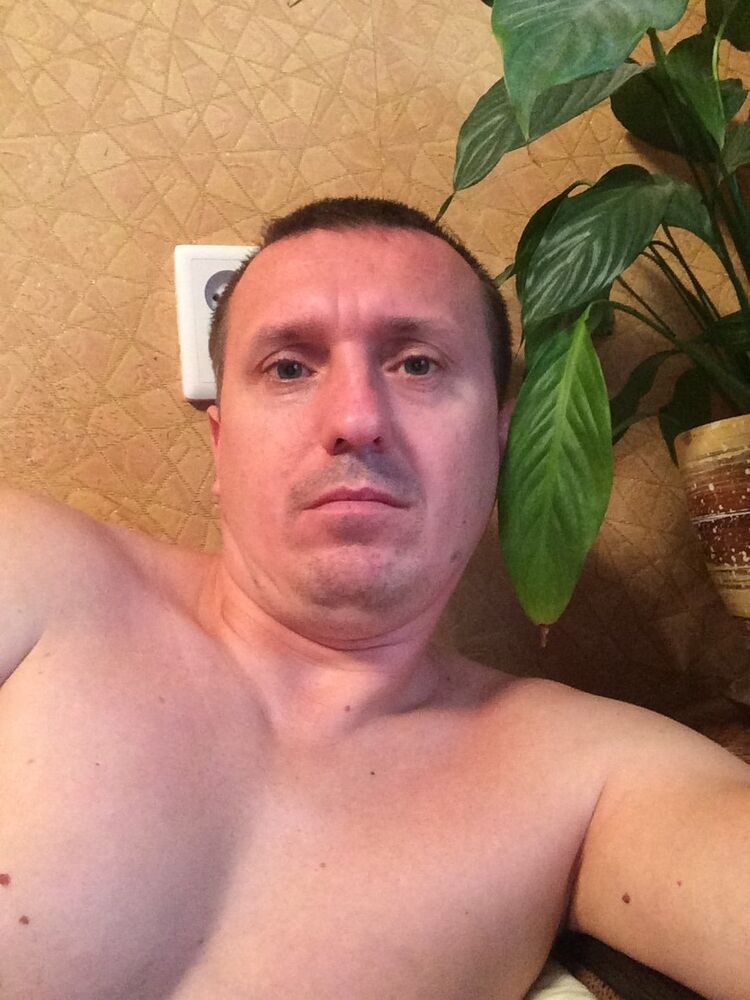  8039775  Evgenii, 46 ,    