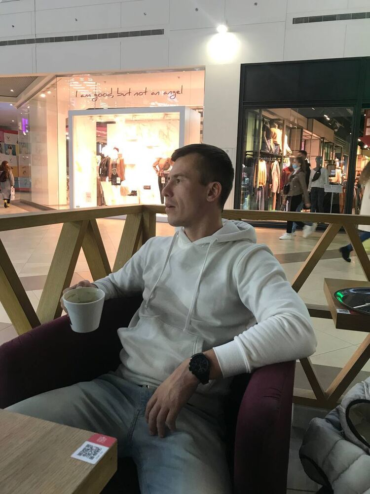 ���������� ����, ���� ������� Just _A _Man, 40 ���, ������������ ��� ������, ����� � ���������