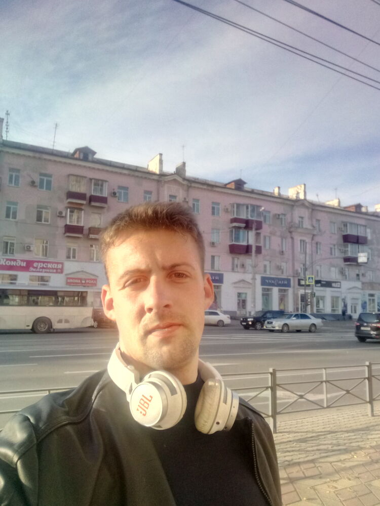  31027165  Vadim, 29 ,    --