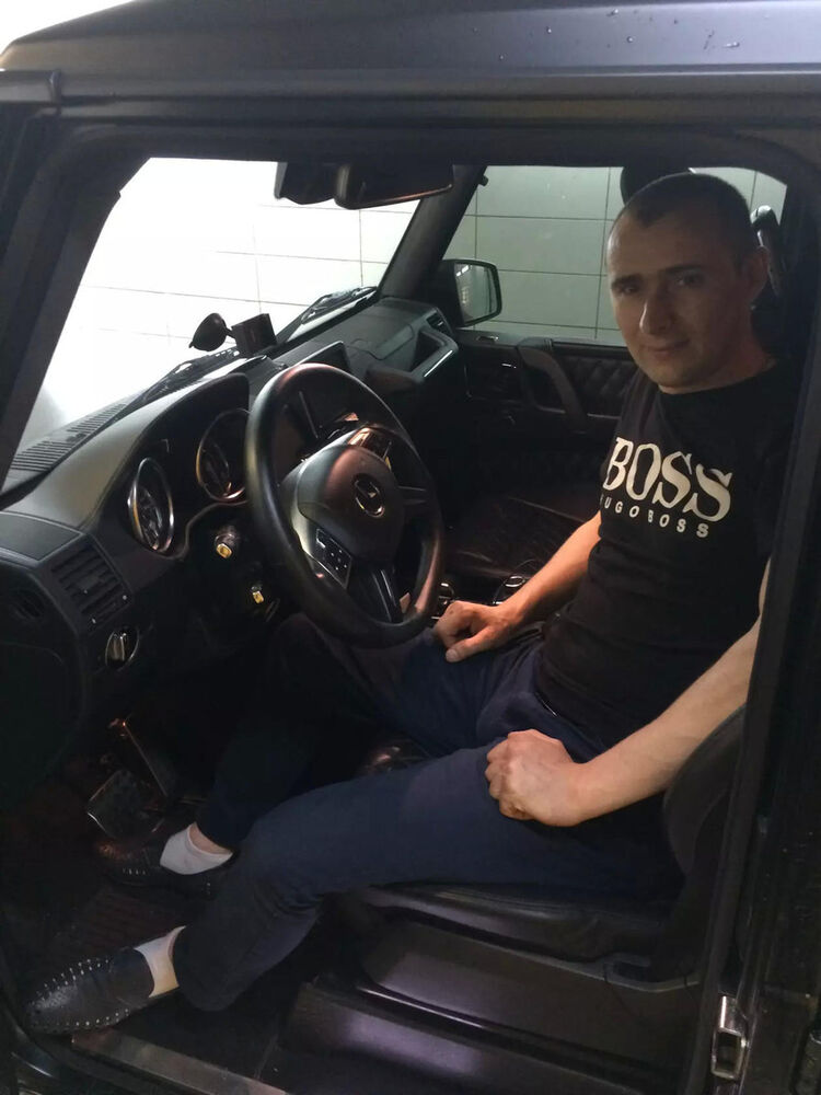  ,   Sergiu, 41 ,   ,   , c 