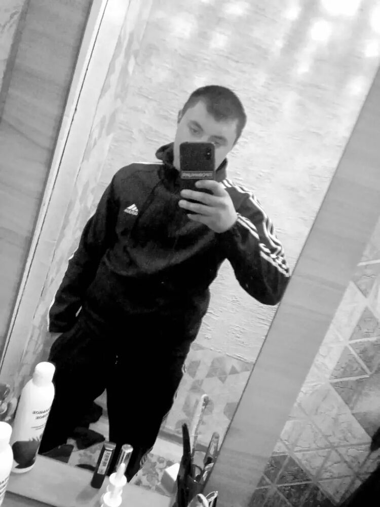  ,   Danya, 21 ,   ,   