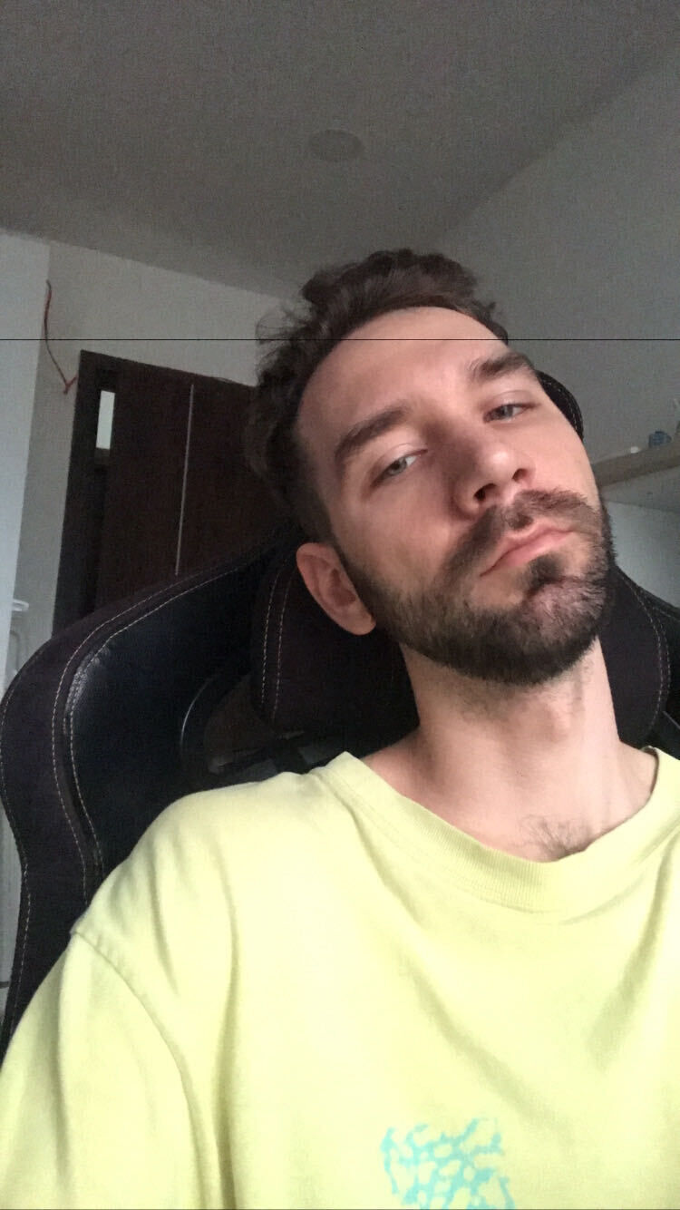 ���� 49898655 ������� �����, 41 ���, ���� ���������� � Da Nang