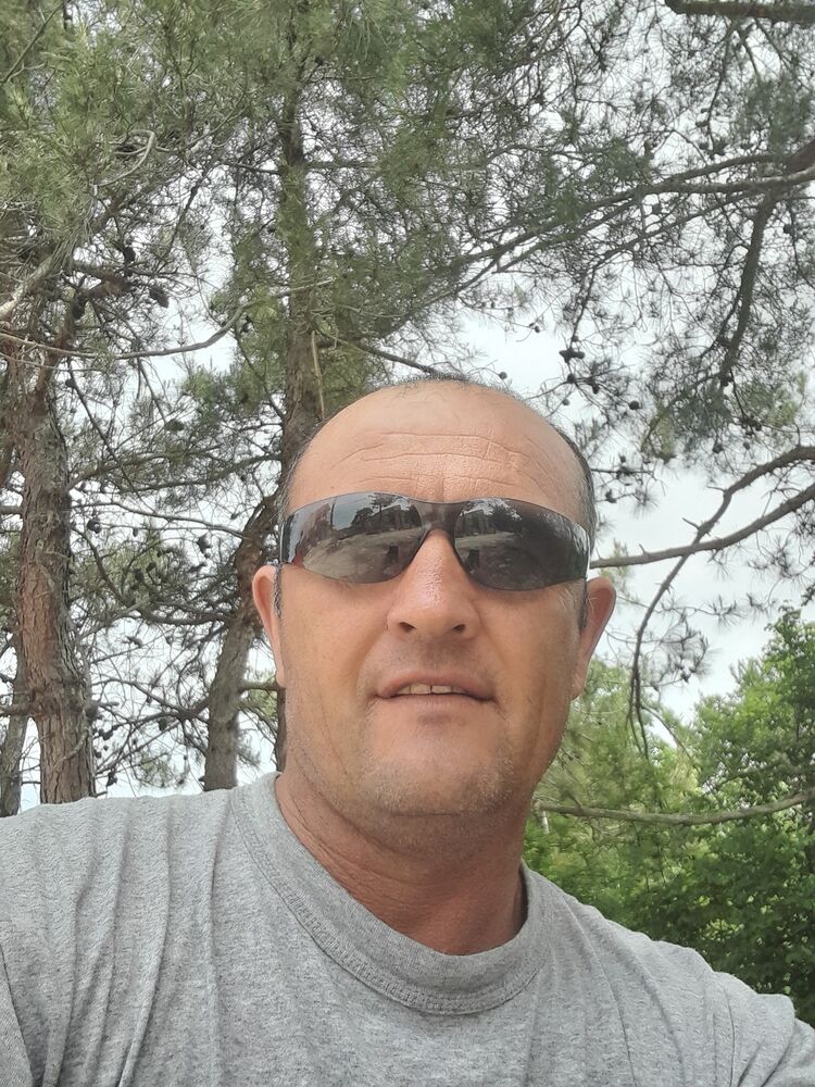  28037475  , 48 ,    