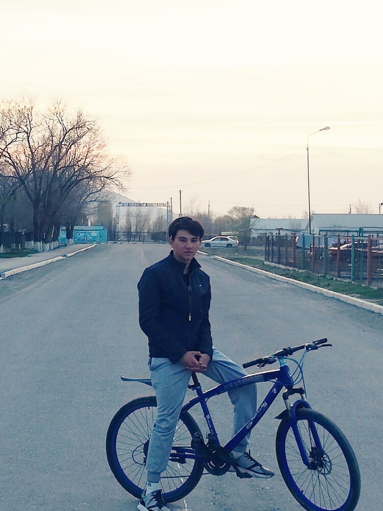  20567025  , 25 ,    