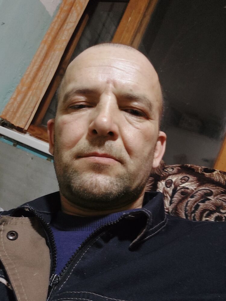  26315145  Roma, 49 ,    