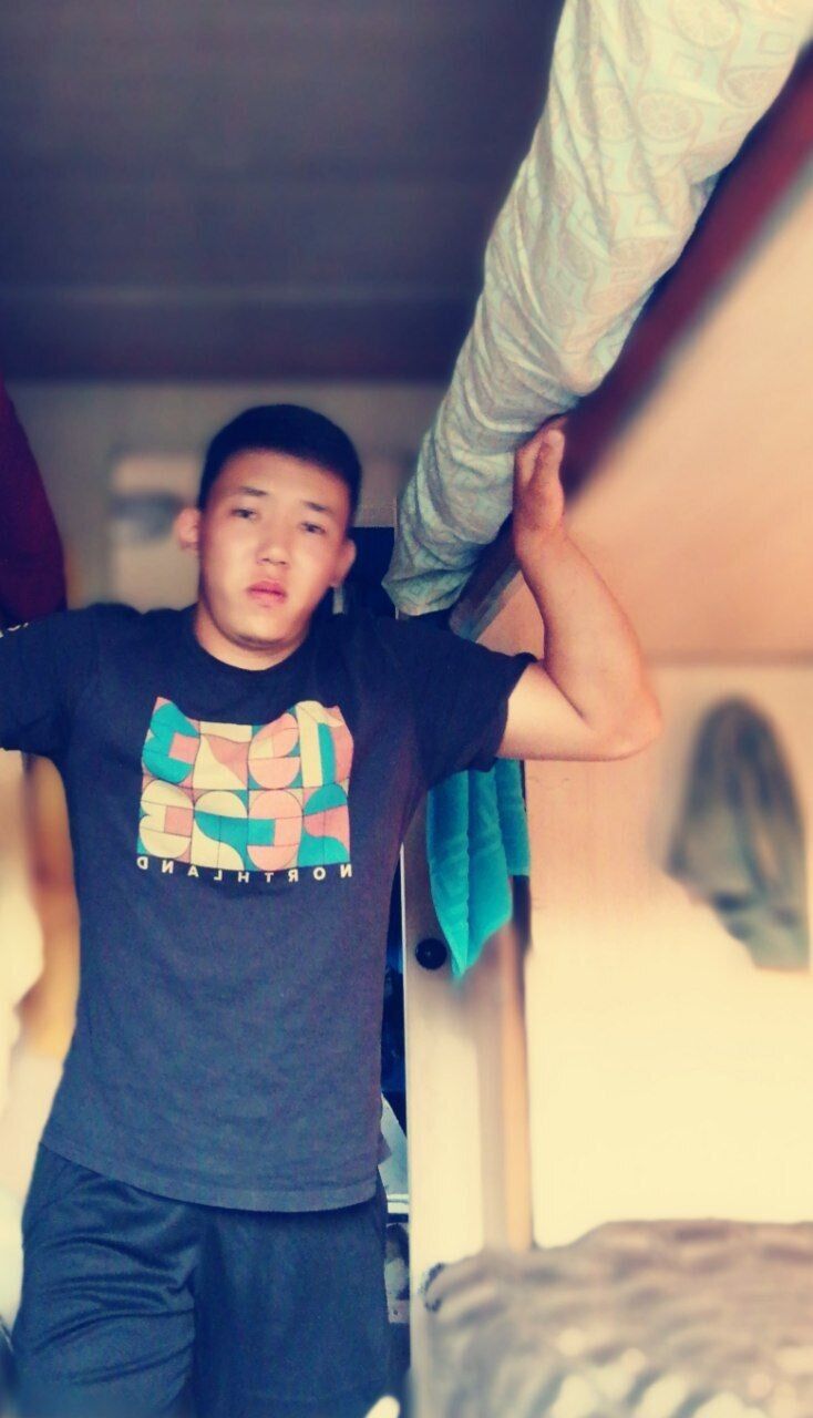  ,   Amir, 22 ,   ,   