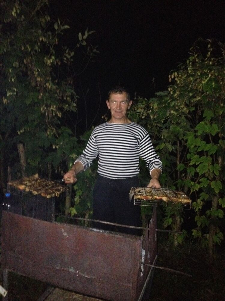  ,   Sergey, 52 ,   ,   , c , 
