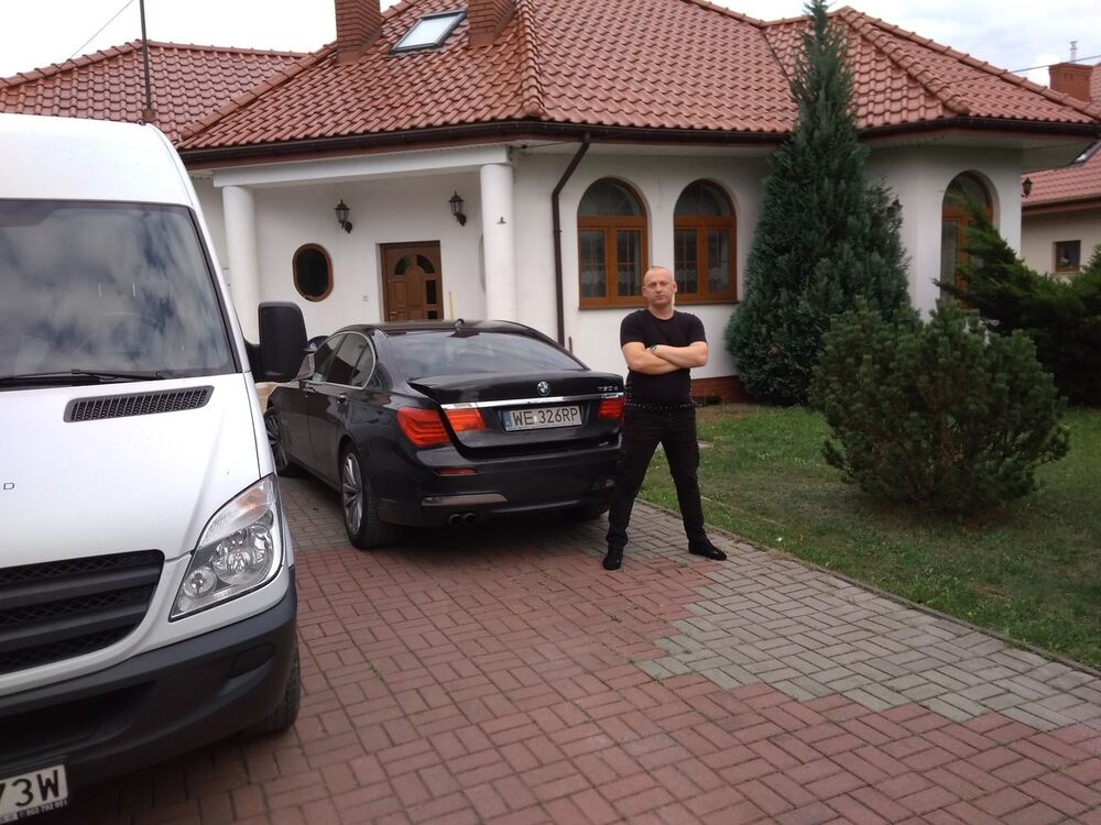  ,   Vasyl, 37 ,   ,   , c 