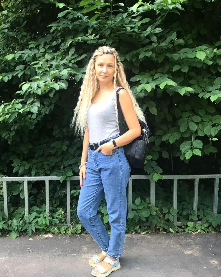  ,   , 42 ,   c 