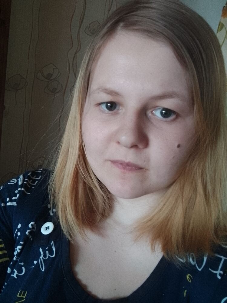  ,   Ulyana, 24 ,   ,   