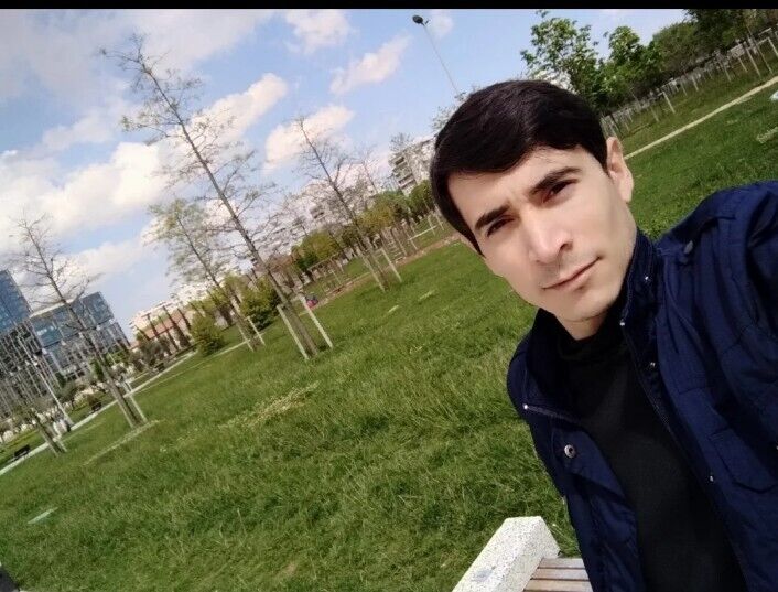  42956095  , 35 ,    