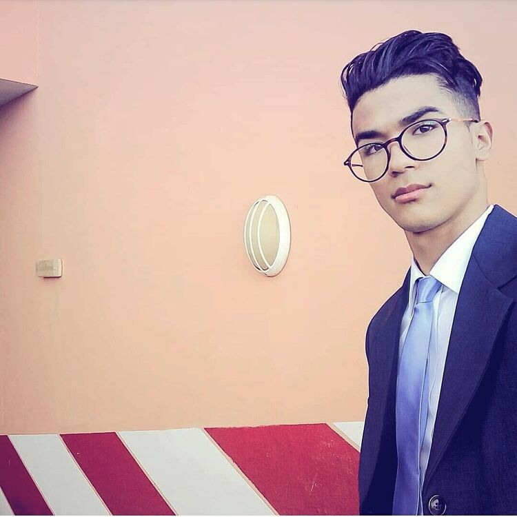  ,   Yassine, 27 ,   ,   , c 