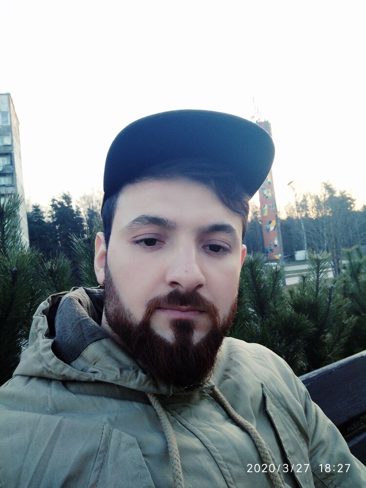  19697255  Nurik, 30 ,    